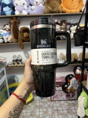 IMG_9312 Vaso Stanley mármol negro