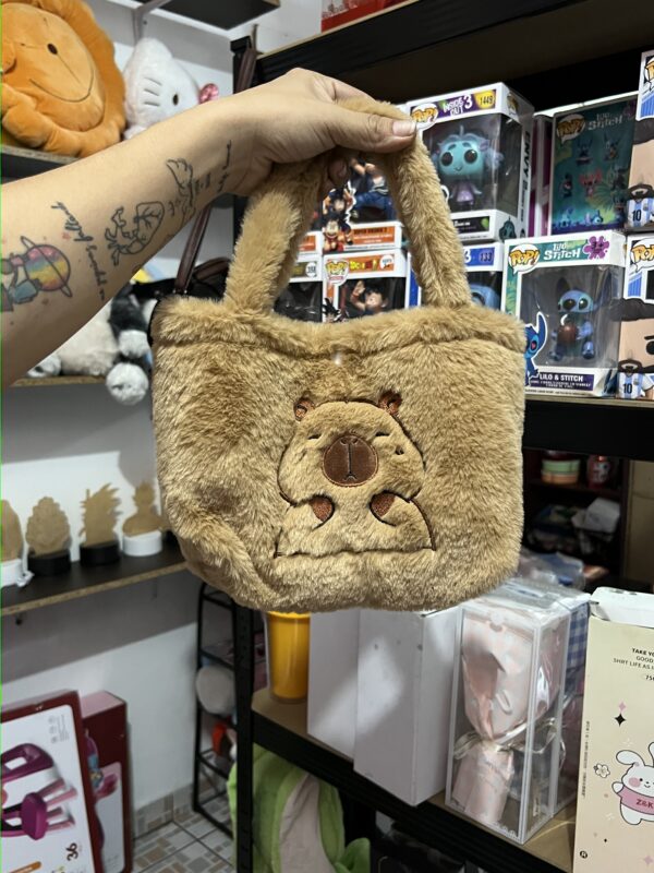 Cartera pequeña capibara